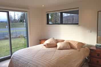 53 Faulks Tce, Wanaka