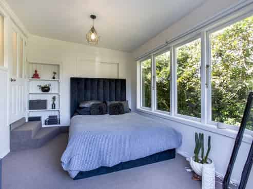 37 Makiri Street, Helensville