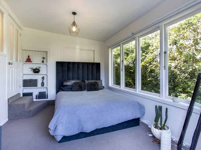 37 Makiri Street, Helensville