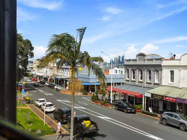 10A Victoria Road, Devonport