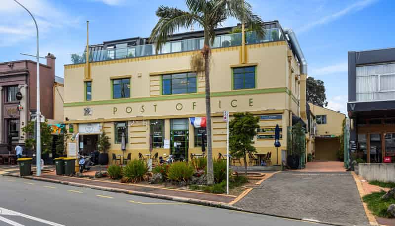 10A Victoria Road, Devonport