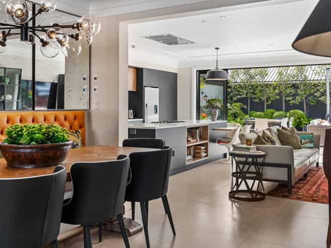 10A Victoria Road, Devonport