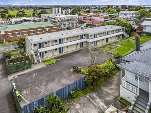 8 Saint Jude Street, Avondale