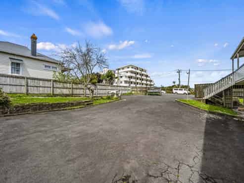 8 Saint Jude Street, Avondale