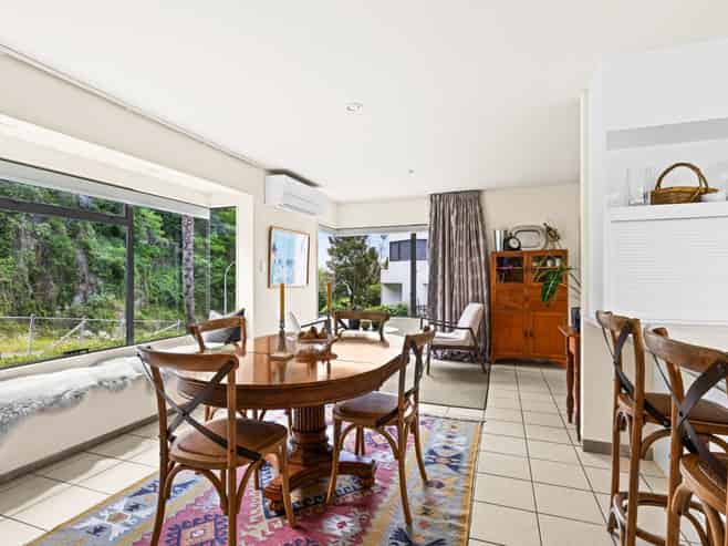 145 Milton Road, Bluff Hill