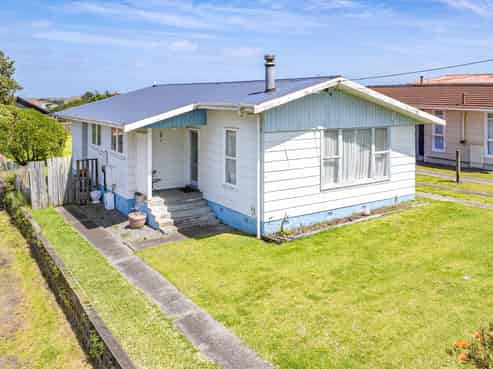 34 Ruapehu Street, Castlecliff