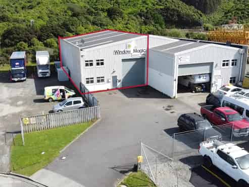 Occupy or Invest - Modern Workshop