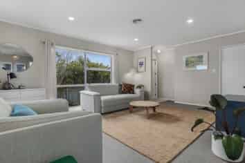 73 Langdale Avenue, PARAPARAUMU