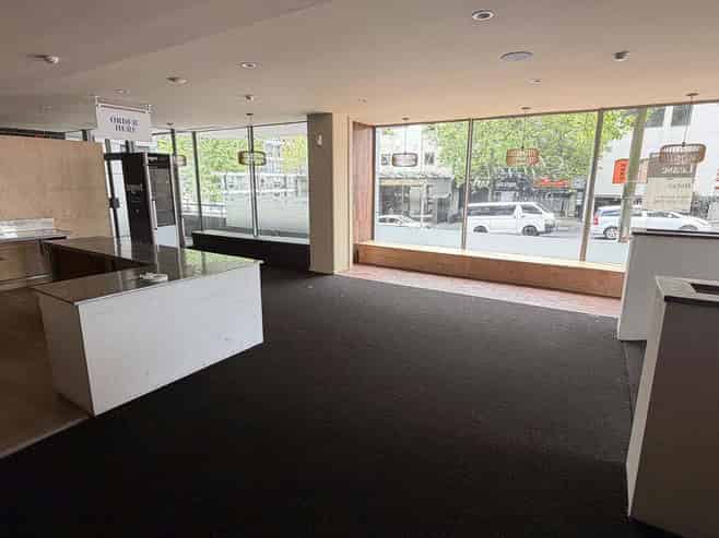 Huge Profile Corner Retail