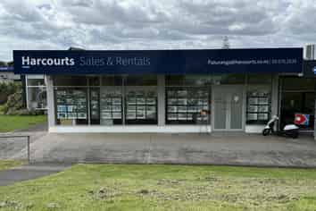 High profile Pakuranga Heights Office