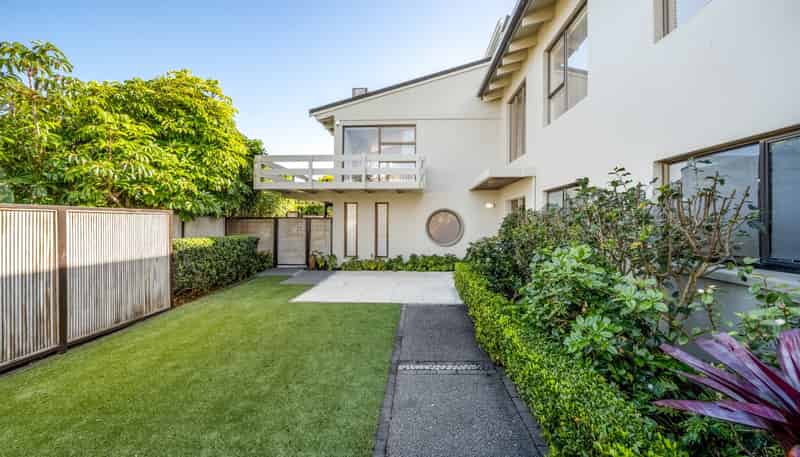 24 Clovelly Road, Bucklands Beach