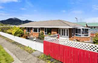 1 Victoria Street, Mosgiel