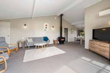 18 Iles Road, Lynmore