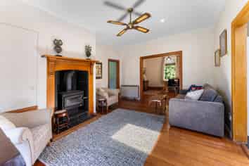 488 Telegraph Road, Burnham