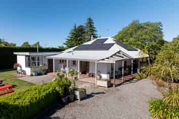 488 Telegraph Road, Burnham