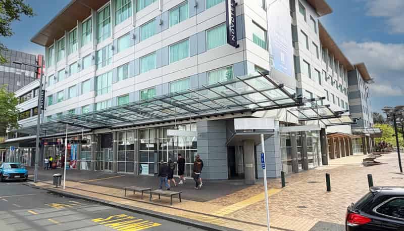 384 Victoria Street, Hamilton Central