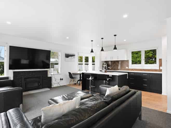 50 Storey Avenue, Forest Lake