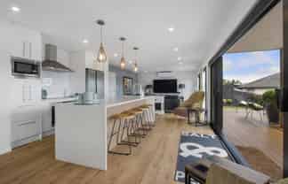 13 Stingray Drive, Omokoroa