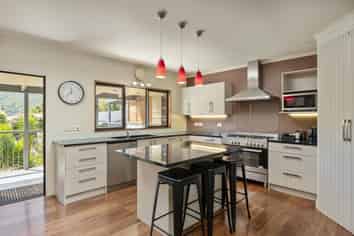 50 Main Road, Havelock