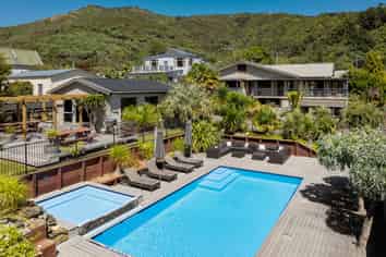 50 Main Road, Havelock