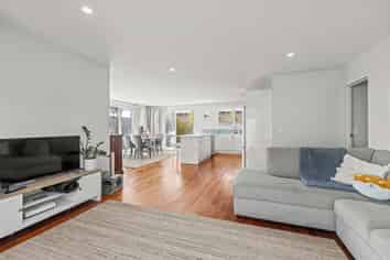 18A Derrett Place, Saint Martins