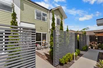 10/10 Burrows Place, Frankton