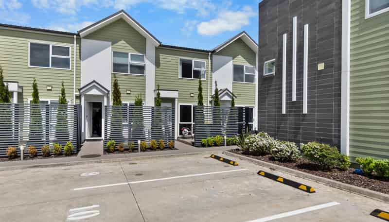 10/10 Burrows Place, Frankton