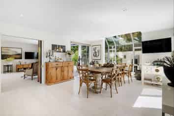 11A Stratford Street, Merivale