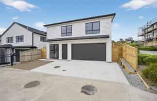 2 Ballyalton Crescent, Flat Bush