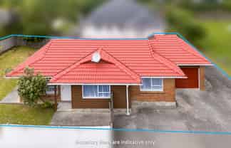 2/5 Newington Road, Henderson