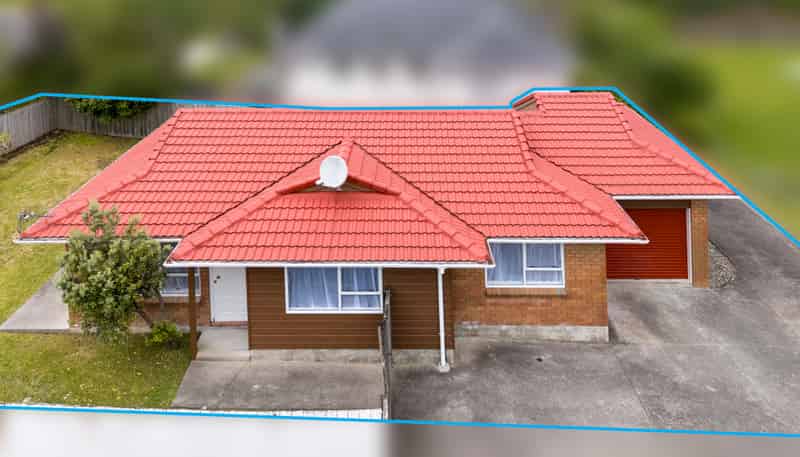 2/5 Newington Road, Henderson