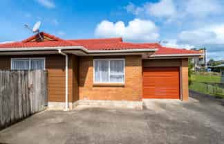 2/5 Newington Road, Henderson