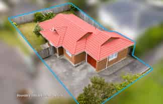 2/5 Newington Road, Henderson