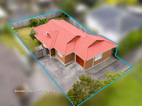 2/5 Newington Road, Henderson