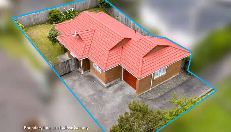 2/5 Newington Road, Henderson