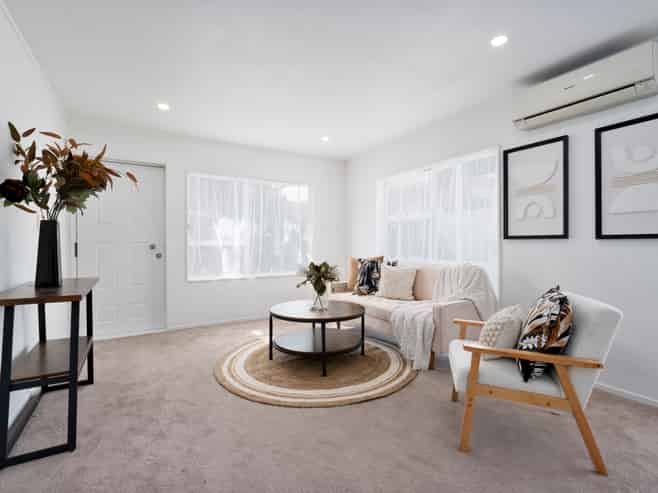 2/5 Newington Road, Henderson