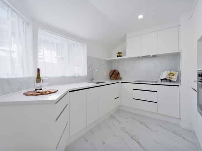 2/5 Newington Road, Henderson