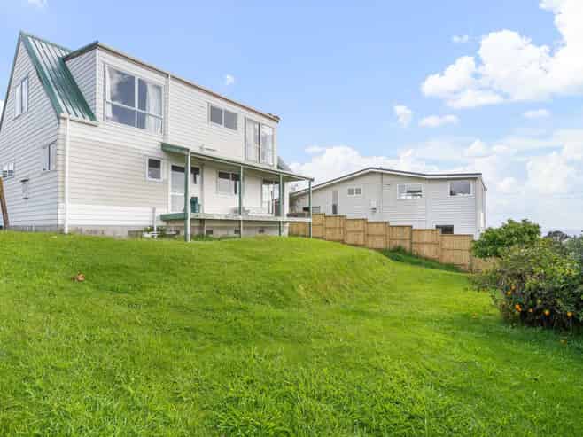 417 Onemana Drive, Onemana