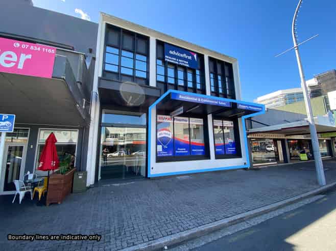 Cost-Effective Office Space in Central Hamilton 