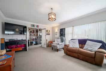 26 Hillcrest Avenue, Hillcrest