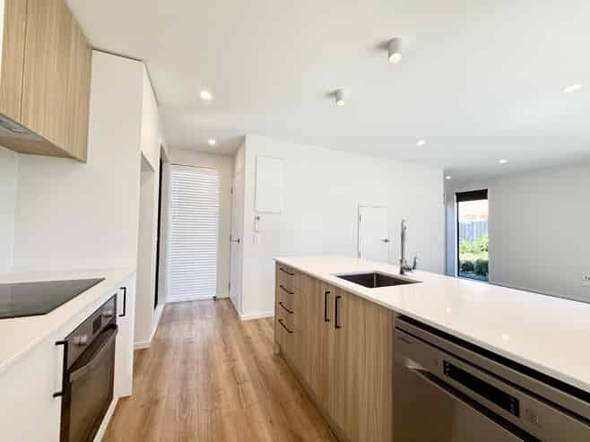 6/63 Waltham Road, Sydenham