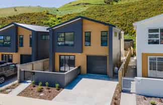 41 Farnworth Terrace, Churton Park