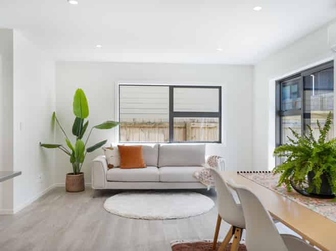 41 Farnworth Terrace, Churton Park