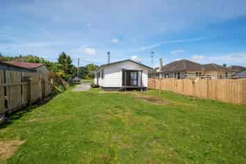 14a Neil Road, Fairy Springs