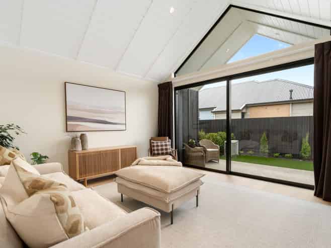 48 High Street, Mosgiel