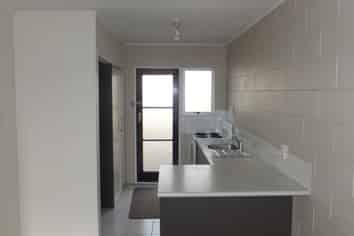 4/84 Lake Road, Frankton