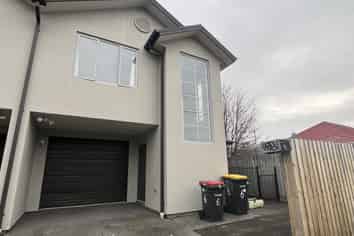 8 Parlane Street, Addington