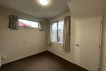 8 Parlane Street, Addington