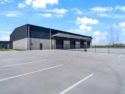 Prime, brand new industrial with crane