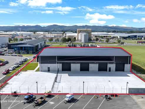 Prime, brand new industrial with crane